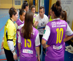El alhameño Javi Castañeda coloca al Loja FS en la parte alta de la segunda división femenina