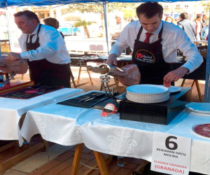Benjamín Ortiz participa en el I Concurso de Cortadores de Jamón de Andalucía