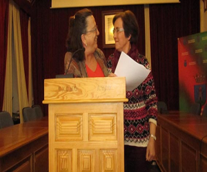 Nos sigue quedando la palabra