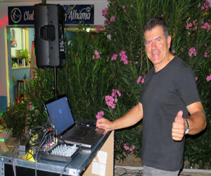 La música que no decae de la década de los 80, este sábado en la piscina municipal de Alhama