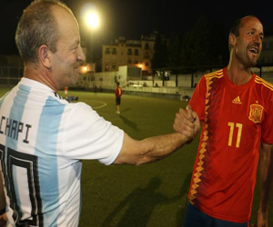 La Fábrica aprieta en el debut de Chapi