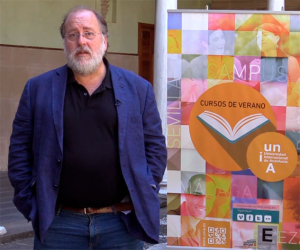 El encuentro 'Corrupción y fraude en el deporte. Respuestas jurídicas'. coordinado por Ignacio Benítez Ortúzar, en los cursos de verano de la Universidad de Jaén