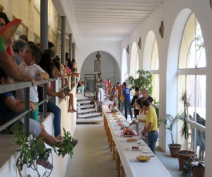 Este jueves día 6 es el concurso de repostería de AMAL