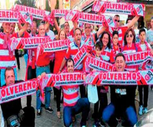 Pasión rojiblanca desde Santa Cruz del Comercio
