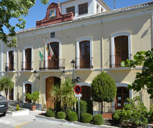 Reparto de las concejalías y sueldos en el Ayuntamiento de Alhama