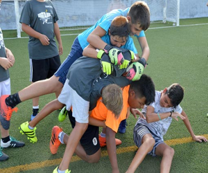 Liga Infantil, se le acabó la buena racha a Moremotor-Franco