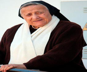 Sor Clara, paz y bien en la tierra camino de la eternidad
