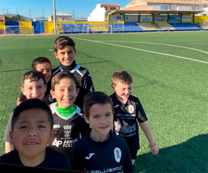 Las chicas dan la cara por la UD Alhameña