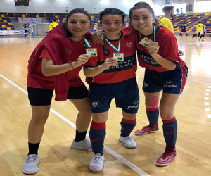 La UD Alhameña se queda en casa y se preparan a conciencia