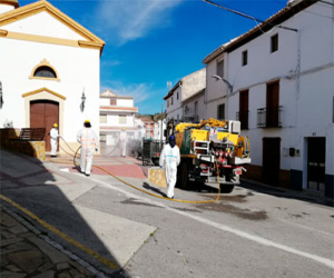 Comienzan las labores de desinfección por parte del Operativo Infoca en municipios de la provincia