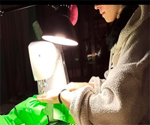 Una veintena de centros granadinos de Secundaria y FP se suman a la fabricación y distribución de material sanitario