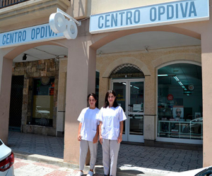 La óptica, audiología y parafarmacia 'Opdiva’ abrió sus puertas en Alhama