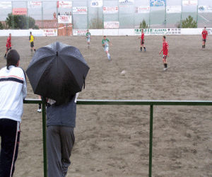 La UD Alhameña suma tres puntos de oro