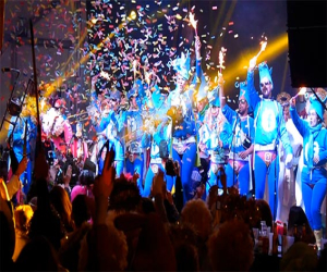 La comparsa "Los que Faltaban", este año celebraría su décimo aniversario en el carnaval.