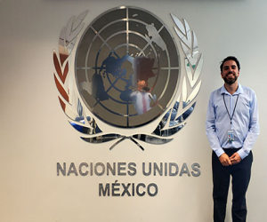 Víctor Quesada Cubo: "Volvería a estudiar la carrera de Medicina una y mil veces"