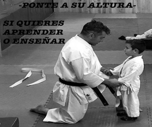 ¿Quieres que tu hijo aprenda karate?