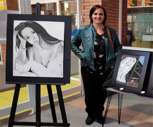 La artista alhameña Irene Orihuela expone en Málaga