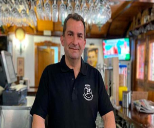 Del mesón familiar del pantano de Los Bermejales a un bar de referencia en Granada