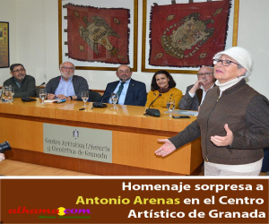 Homenaje sorpresa a Antonio Arenas en el Centro Artístico de Granada