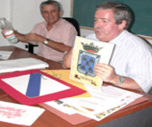 Andrés García Maldonado propone una bandera Jayena