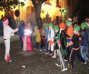 Alhama despidió el año con una carrera llena de buen humor