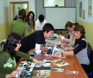 El alumnado del curso de escaparatismo satisfecho por el aprendizaje de técnicas en diseño