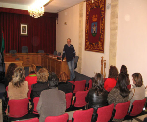 Los padres alhameños no se implican en la educación de sus hijos