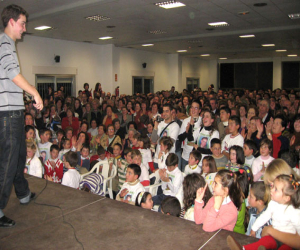 Miguel Ángel Palma homenajeado por sus vecinos de Ventas de Zafarraya