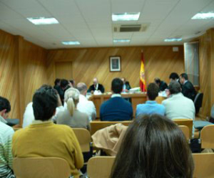 Juicio a un guardia civil por intentar abusar de varias jóvenes una noche en Alhama