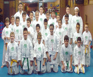 Jóvenes combatiendo por un mundo más igualitario.