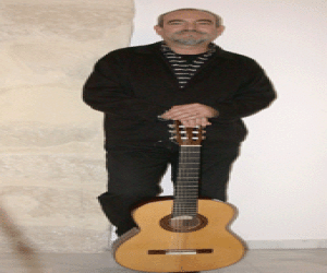 Esteban Valdivieso, cantautor