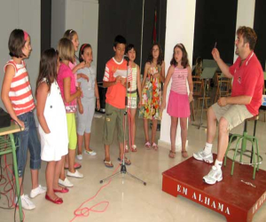 Preparando el festival infantil de Alhama 2009