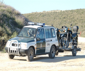 Dos jóvenes acusados de hurto y expolio al Patrimonio