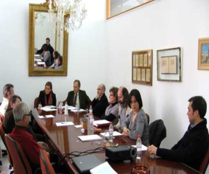 Diferentes pueblos con problemas comunes