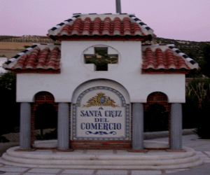 Desacuerdo entre el párroco y un grupo de mujeres en Santa Cruz del Comercio