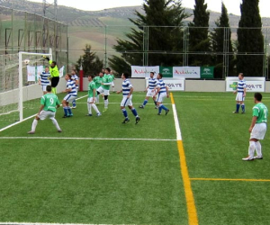 La UD Alhameña empató con el líder en la Joya