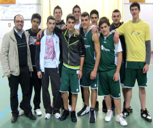 Primer partido primer a victoria del CB Alhama