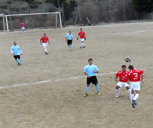 Jayena CF remonta vuelo