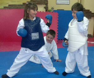 Campeonato de kumite en el club de kárate de Alhama