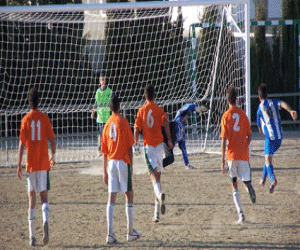 La Alhameña se lleva el derbi (D.Comarcal 2-3 UD Alhameña)