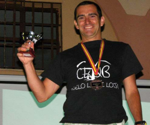 El piloto alhameño David Moreno consigue el tercer puesto en el campeonato de España de parapente