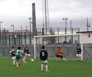 El equipo infantil salva la mala jornada de la UD Alhameña