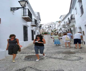 La Axarquía quiere subirse al carro del turismo sostenible con un sello europeo 