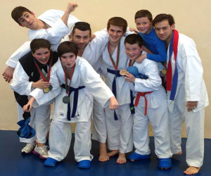 Alicia Correa consigue un primer puesto en el campeonato de kárate trofeo de invierno