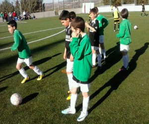 A los alevines de la UD Alhameña les sobra el final