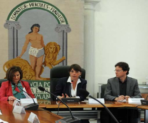 Una veintena de ayuntamientos de Granada se suman al Programa Andaluz en Defensa de la Vivienda