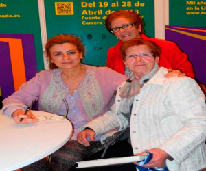 El centro de adultos de Alhama en la Feria del Libro 2013