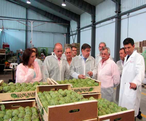 El consejero Luis Planas aboga por una política específica para el sector hortofrutícola en el 30 aniversario de Hortoventas