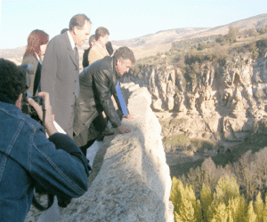 El mercado de las villas termales se caldea
