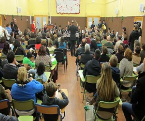 Viaje musical de la EMAG por los Estados Unidos y “Pitorreo solidario”, todo en la misma mañana
